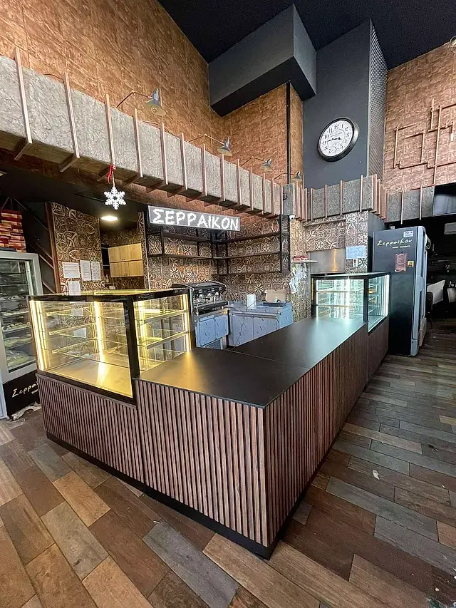 Patisserie: Complete shop equipment installation