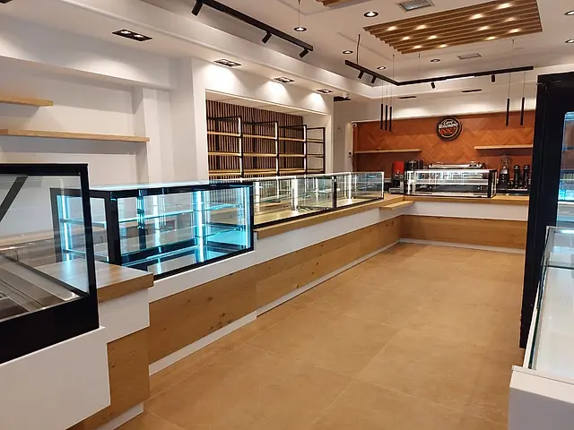 Bakery: Complete equipment with display cases and shelving
